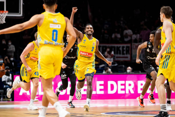 于一支志在 于一支志在